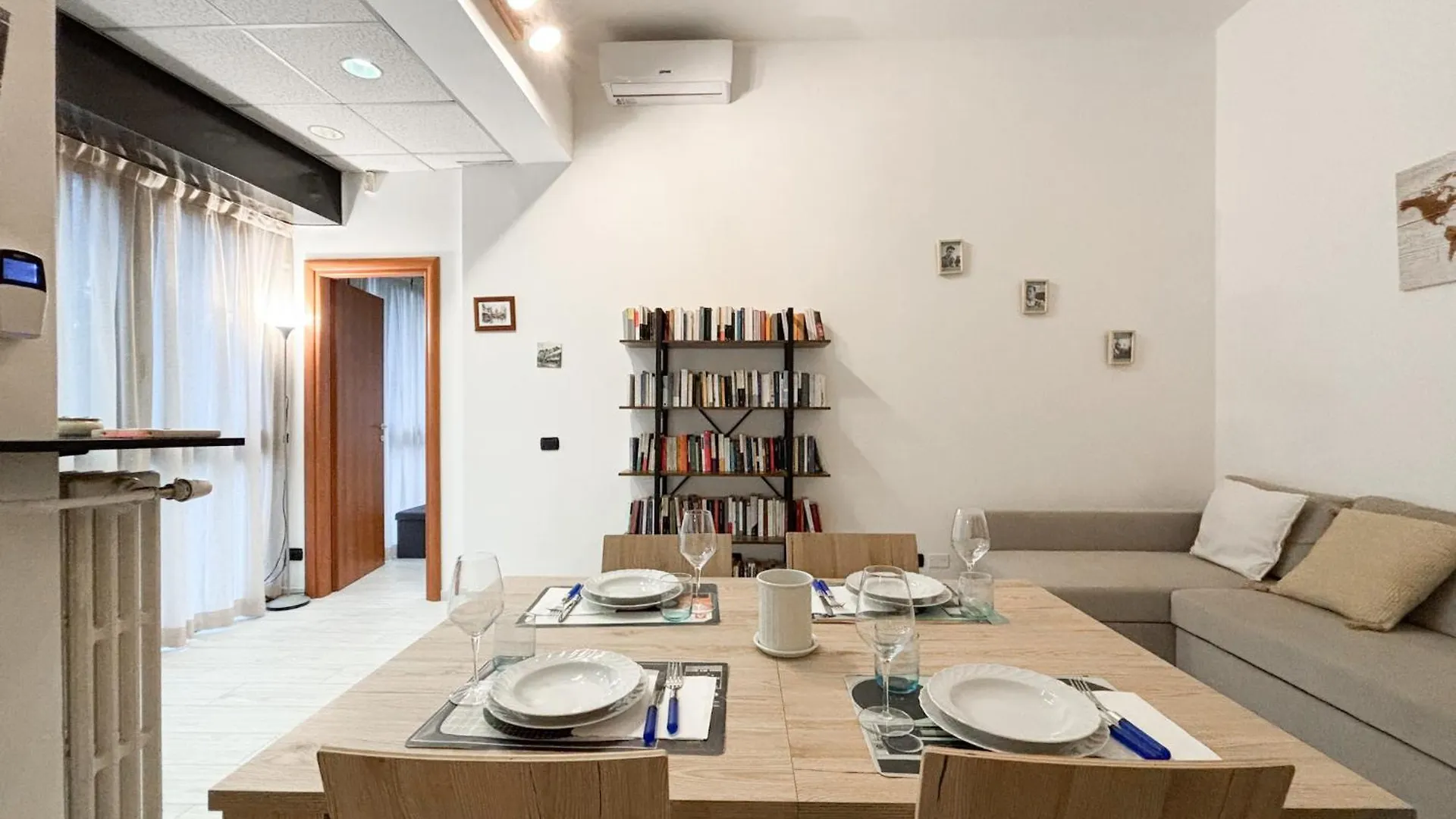 Two-Room Apartment In Segrate - Comfort, 10 Minutes From Milan 0*,  Italy